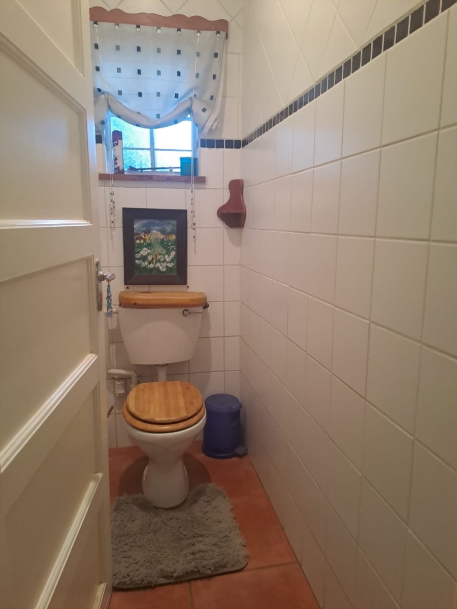 4 Bedroom Property for Sale in Park West Free State